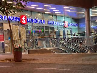 הפוסטרים שכוסו