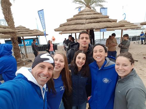 נבחרת ישראל לשחייה ארוכה (צילום: אורי סלע)